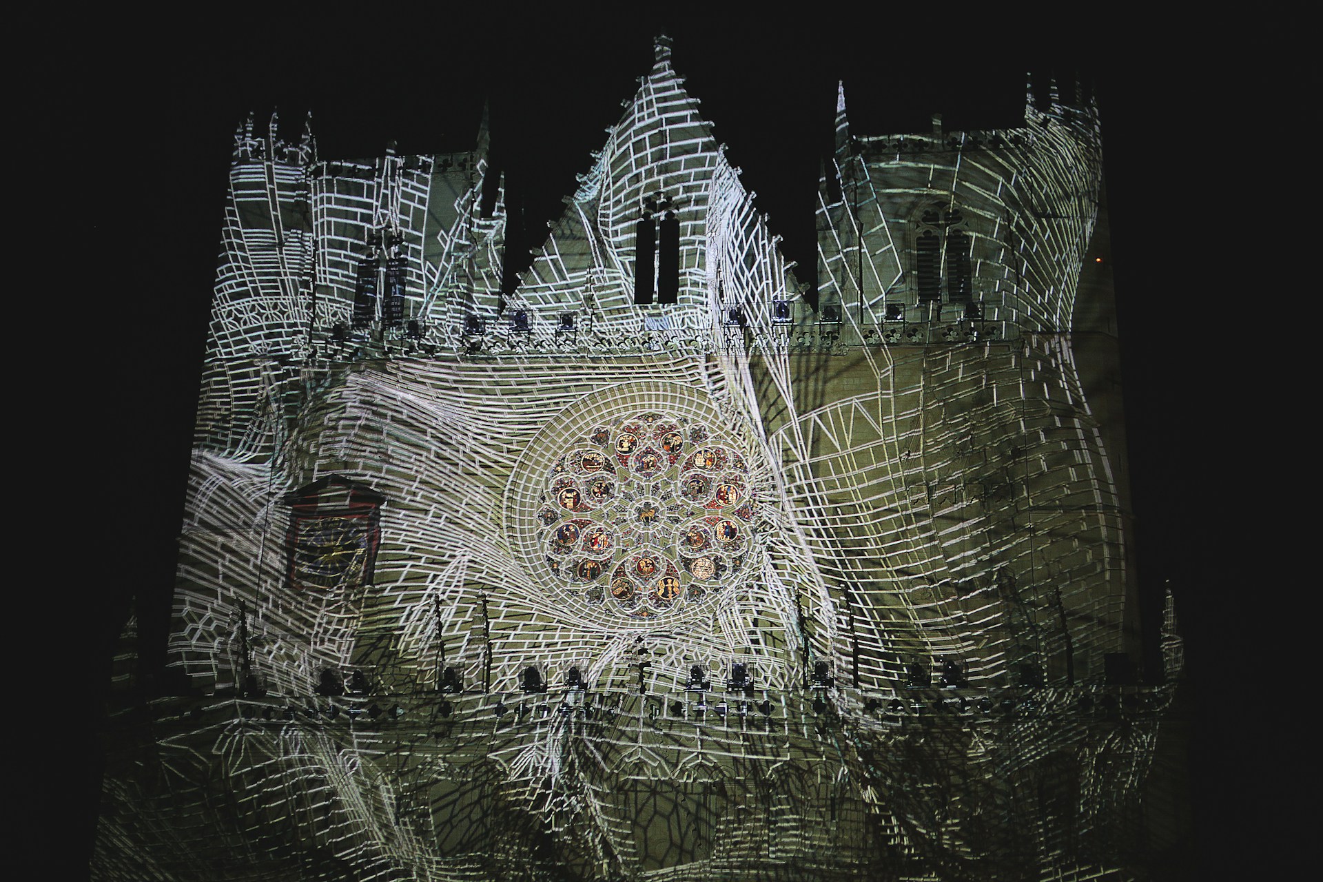 vidéo mapping cathédrale