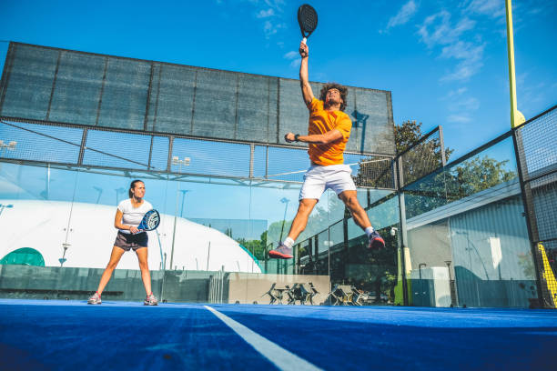 Constructeur court de tennis